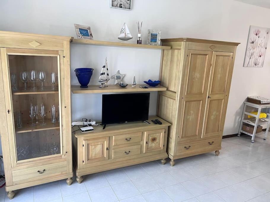 Casa Lora Appartement Sirmione Buitenkant foto
